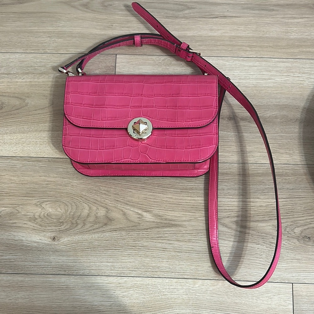 Pink Croc-Embossed Women's Bag